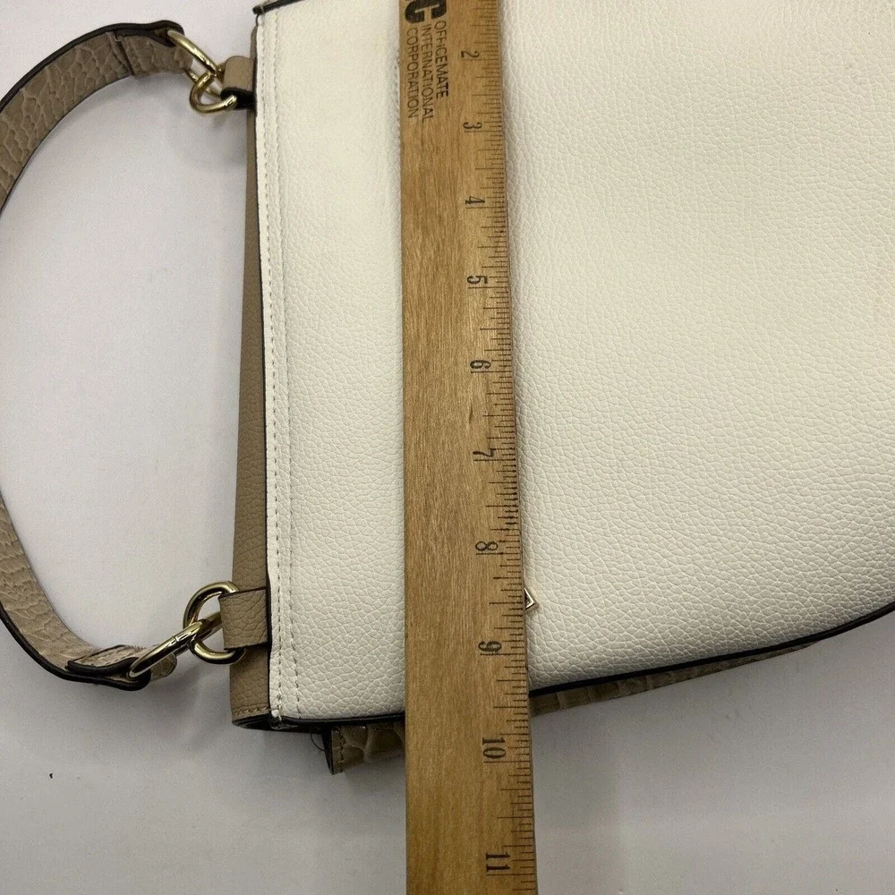 LADIES WHITE LEATHER LIKE SHOULDER-HANDBAG WITH Faux Alligator Side Est 1946 - Picture 8 of 8